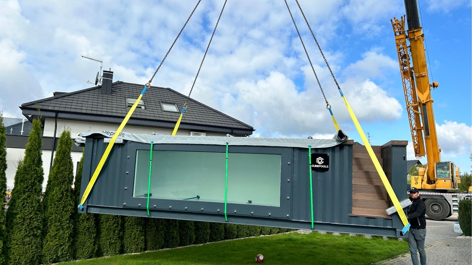 container-swimming-pool-window-1